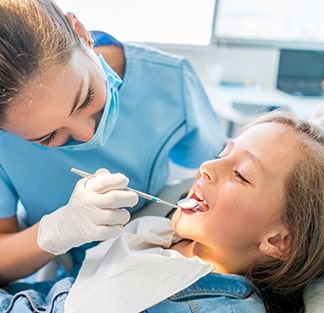 Maintain Your Smile With These Easy Tips